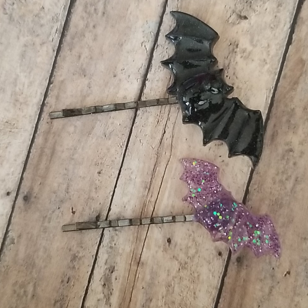 Set of Resin Bat Bobby Pins